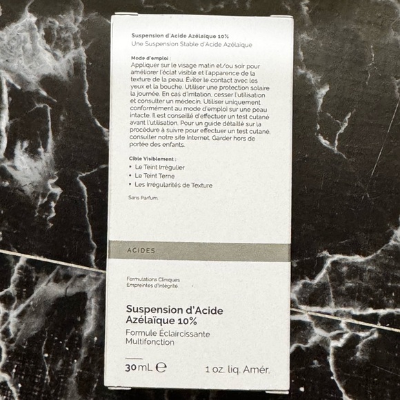 Azelaic Acid Suspension 10% Cream for Redness and Blemish-Prone Skin - Picture 2 of 7